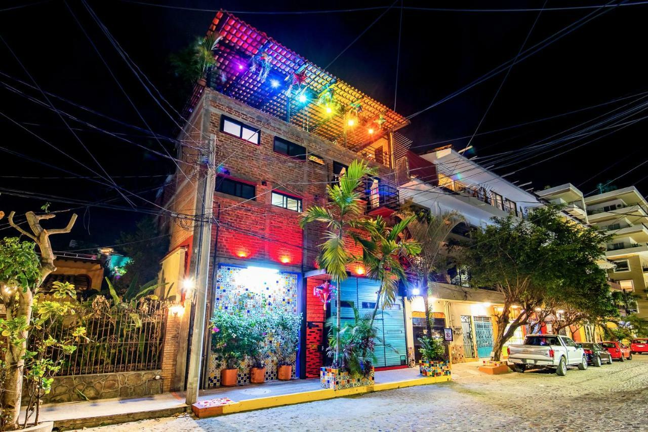 Pinata Pv Gay Hotel Puerto Vallarta Exterior photo